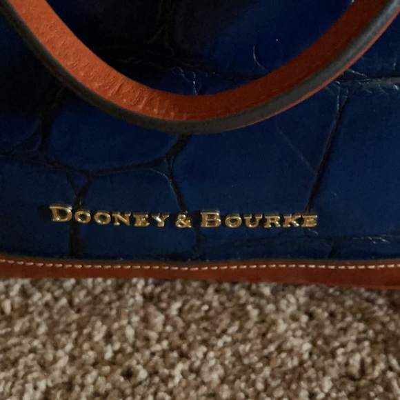 Dooney&bourke purse - Picture 2 of 9